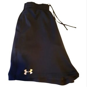 Under Armour Men's Loose Fit Size Small Short